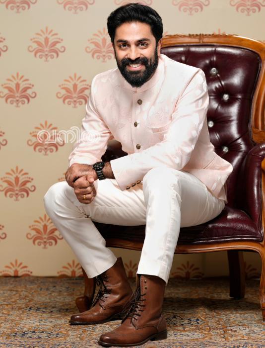 Govind Padmasoorya Looks