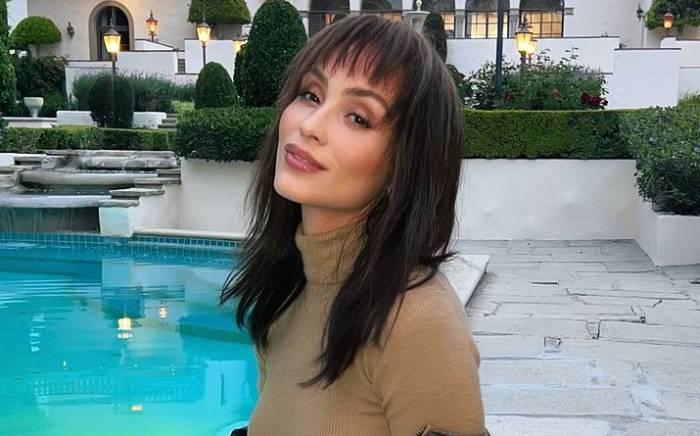 Coryanne Roberts Age: Know Her Height, Weight, Net Worth, Family, Wiki, Measurements, Biography & Facts