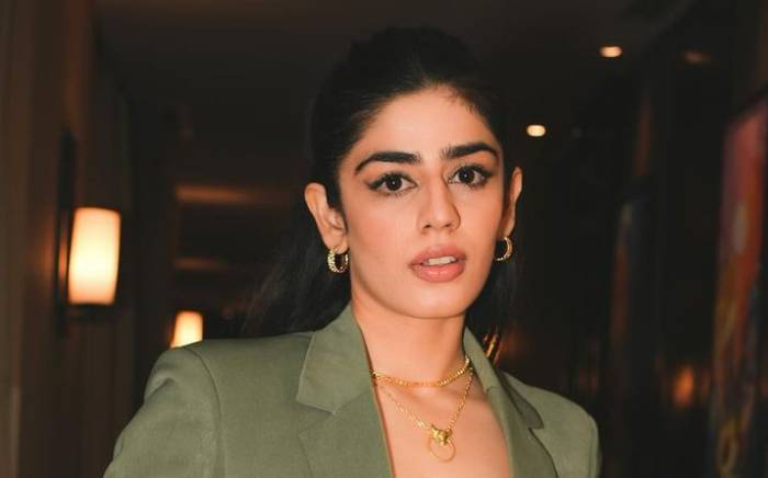 Alisha Chopra Age: Know Her Height, Weight, Net Worth, Family, Wiki, Measurements, Biography & Facts